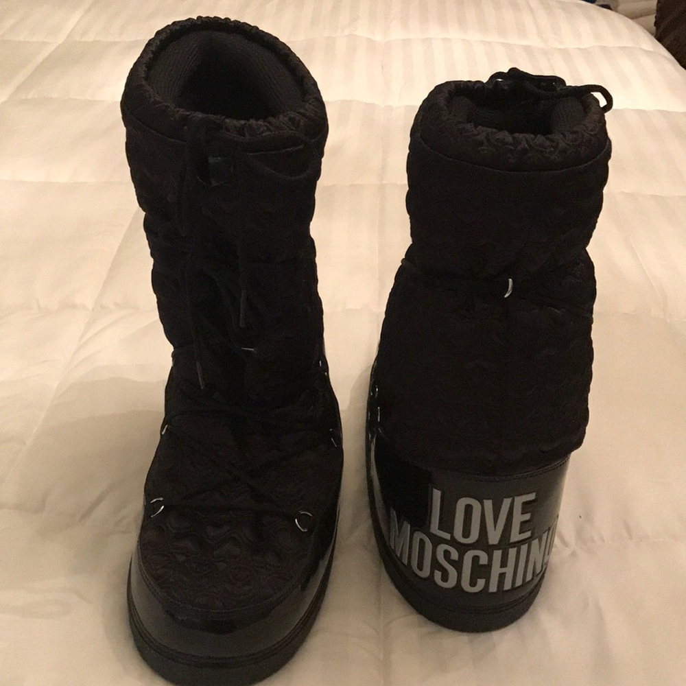 Moschino snow boot